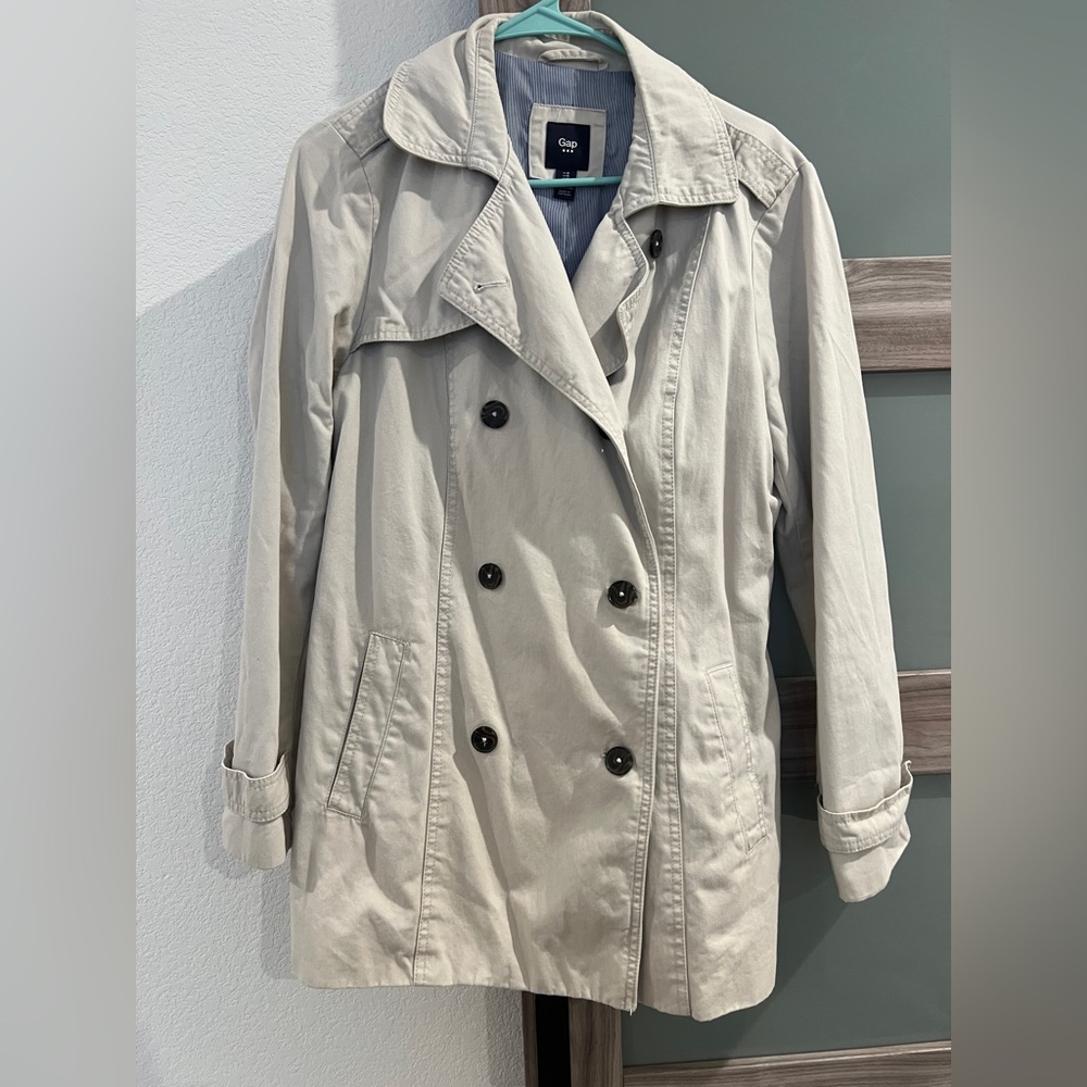 GAP Women's Classic Trench Coat - Cream